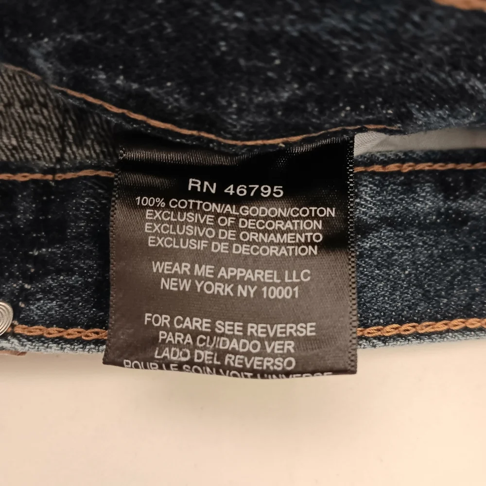 Vintage Rocawear baggy dark blue jeans. Size 12